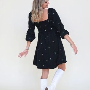 DAVI & DANI Black Mini Dress with Floral Accents Corded Size XL